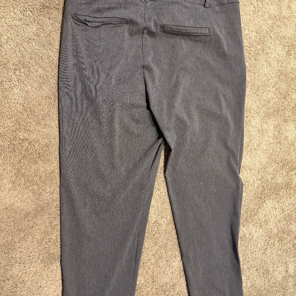 LANE BRYANT FOUR SEASON SLACKS SIZE 18 GRAY - Picture 4 of 7